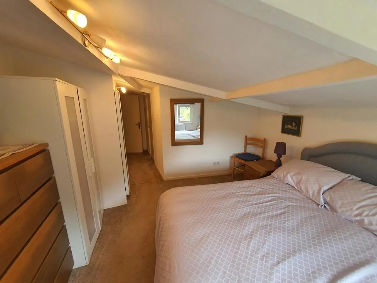 La Ville Hello, A Spacious House, Sleeps 9, In Rur Guillac  0*, Guillac (Morbihan)